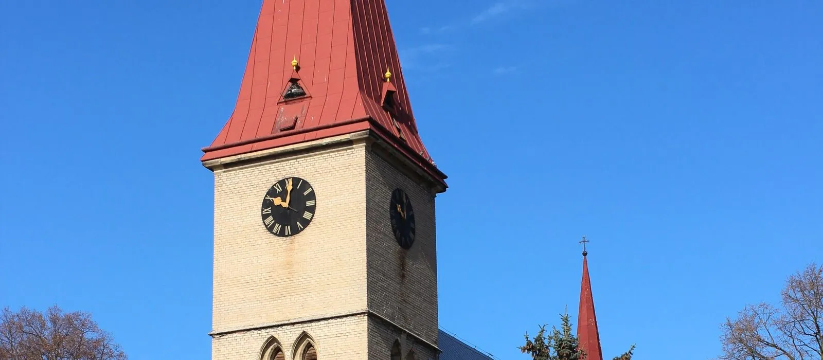 Milovice, pohled na město